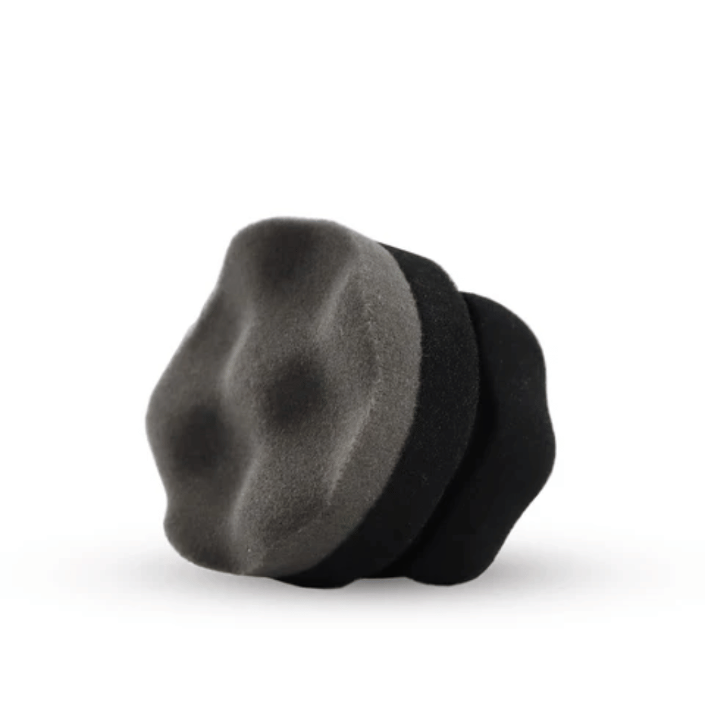 Contoured Trim & Tyre Dressing Waffle Applicator β Ergonomic Grip for Even Coverage